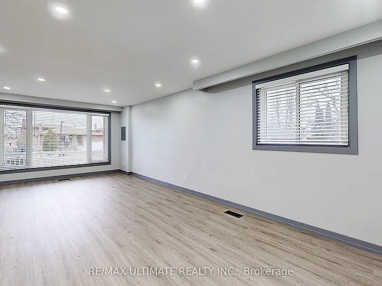 36 Jayfield Rd #UPPER — Photo 7