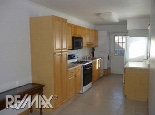 270 Renee Ter, Wheeling, IL 60090