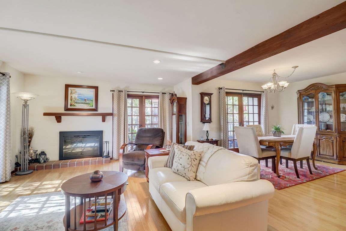 next background image