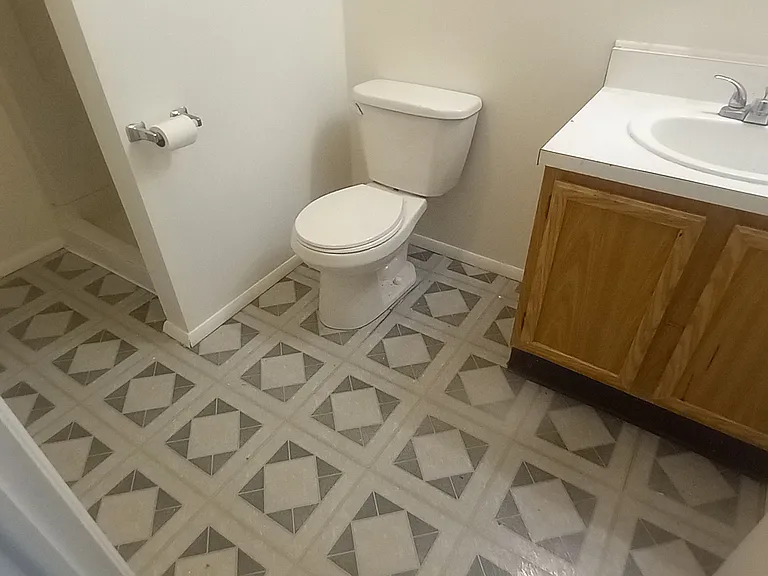 24976 Gerald Ave — Photo 10