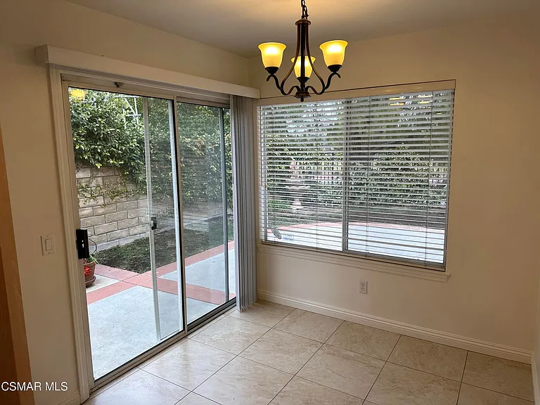 1628 Glider Ct #1628 — Photo 3