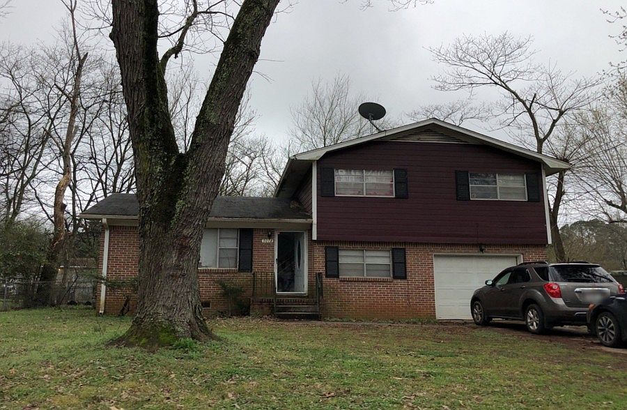 1st image of 5018 Lori Cir NW