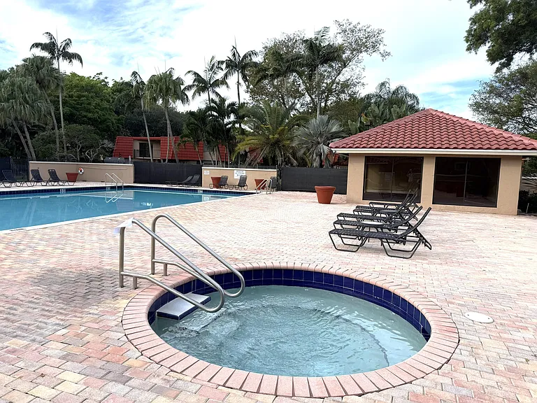 8255 Severn Dr #D — Photo 26