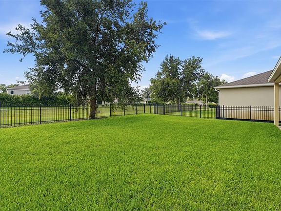 5th image of 315 W Freesia Ct