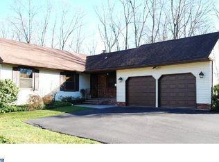 1 Walton Ct, Sicklerville, NJ 08081