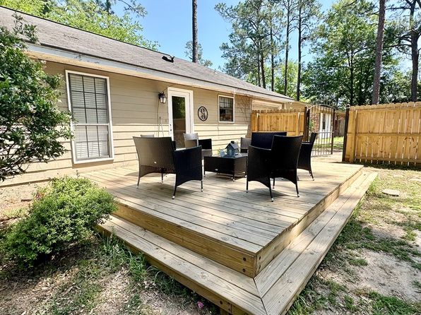 1410 Woodland Dr, Bainbridge, GA 39819