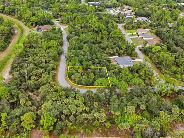 Rayfield Dr #1, North Pt, FL 34291