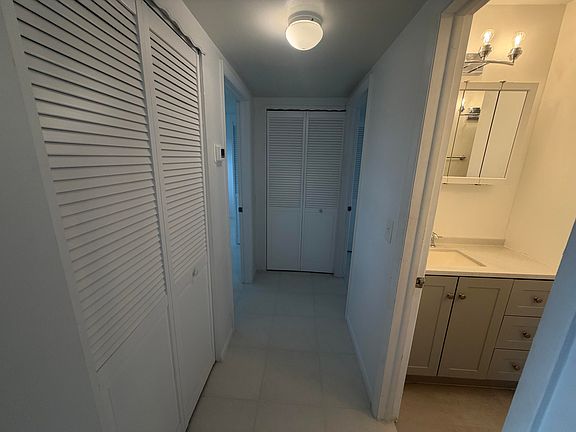 5th image of 650 SW 2nd Ave APT 248E