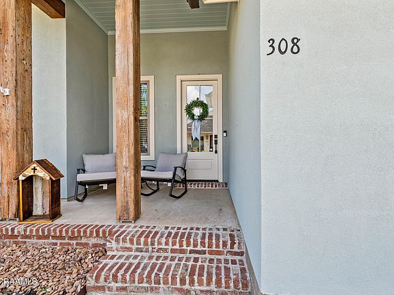 3rd image of 308 Catalina Ln