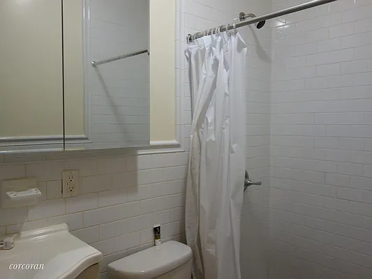 Rented by Corcoran | media 21