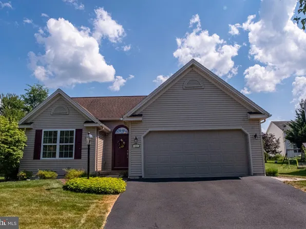 511 Hawknest Rd, State College, PA 16801