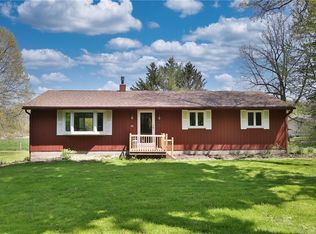 5820 Lanson Rd, Ontario, NY 14519