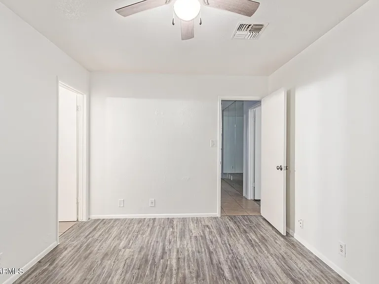 511 W Blackhawk Dr #4 — Photo 21