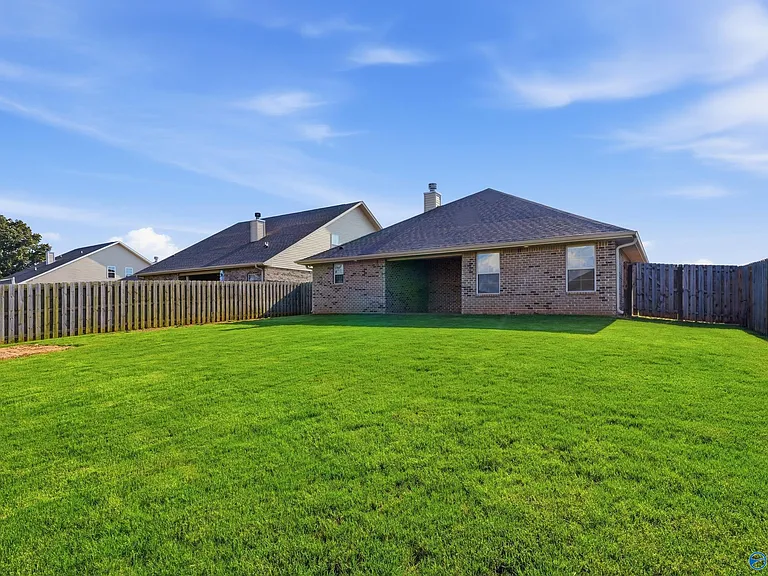 187 Abercorn Dr — Photo 30