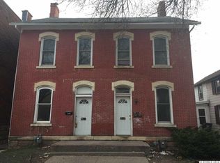 2113 Jackson St, Dubuque, IA 52001