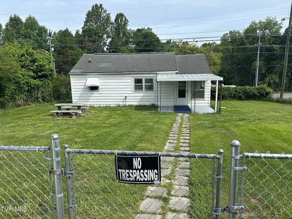 137 Kinley Dr