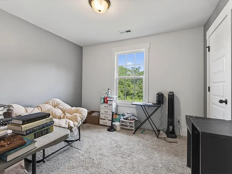 542 Judah Cir — Photo 23