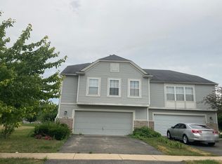 2476 Saddle Ridge Dr, Joliet, IL 60432