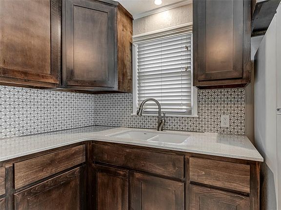 5th image of 3145 NW 66th St