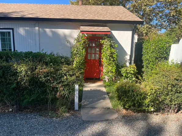 102 Elliott St APT 1, Winters, CA 95694