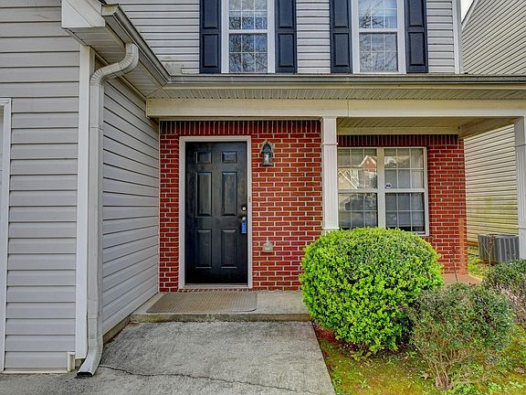 2nd image of 960 Melrose Park Pl