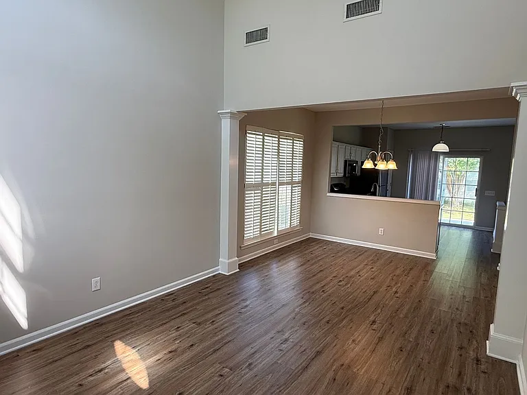 3319 Mannington Dr — Photo 3