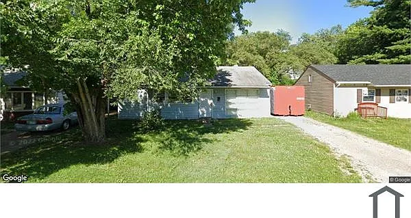 16 Delores Dr
