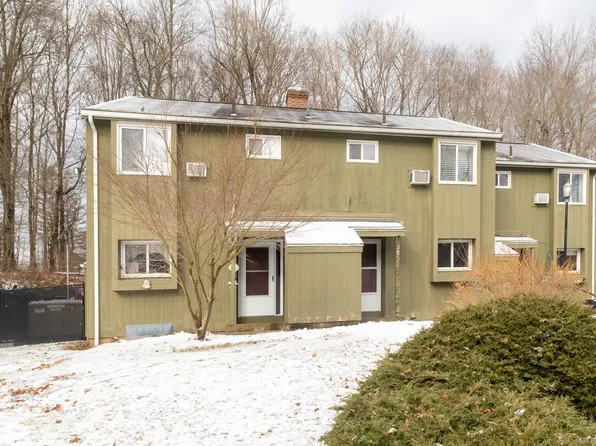 McKenna Drive #28, Middletown, CT 06457