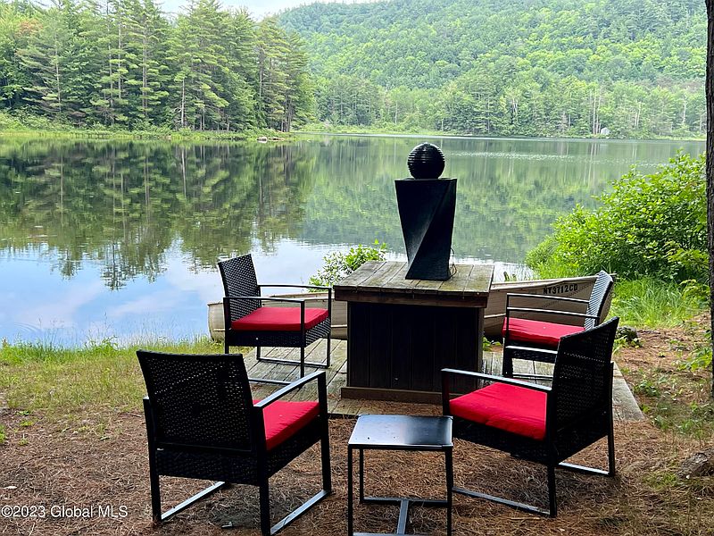 4th image of 5142 LINCOLN POND Road