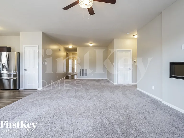 6035 Aspen Meadow Dr — Photo 6