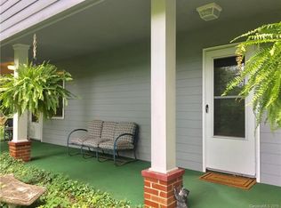 45 Last Resort Rd, Black Mountain, NC 28711