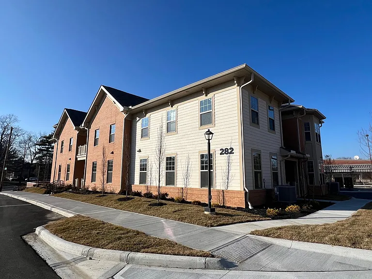 284 S State St #101-106 — Photo 9