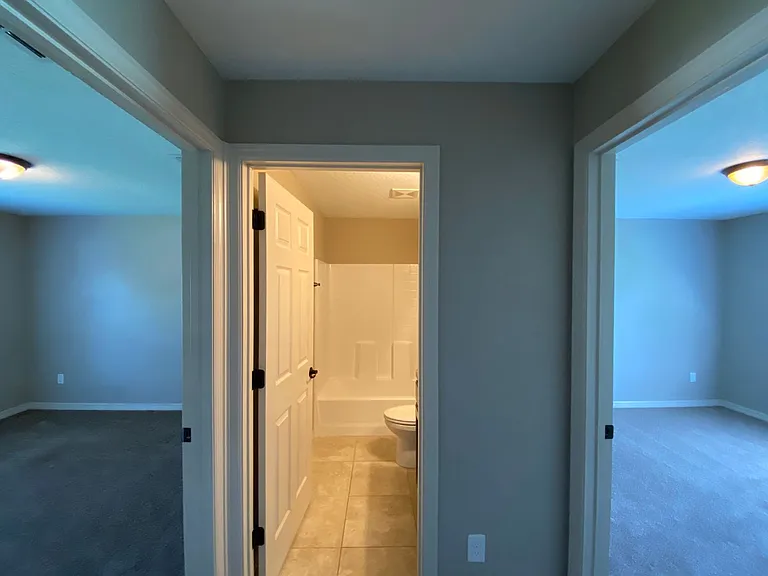 16618 SW 31st Cir — Photo 19