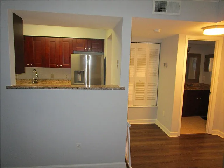 4003 Wingate Way — Photo 6