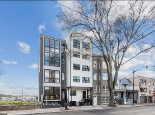 2011 Benning Rd NE #4, Washington, DC 20002