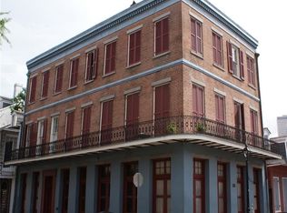 438 Dauphine St APT 4, New Orleans, LA 70112