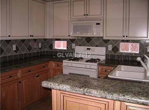 5th image of 8932 Vancouver Crest Ct