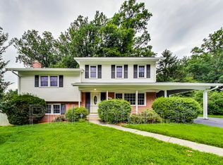 5304 Russett Rd, Rockville, MD 20853