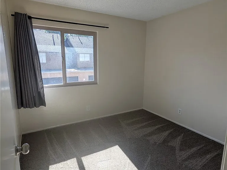 1460 Kendall Dr #26 — Photo 10