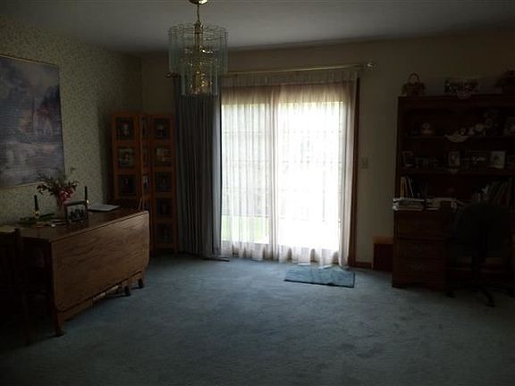 3rd image of 1420 Kentfield Way