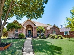 589 Primrose Ln, Heath, TX 75032