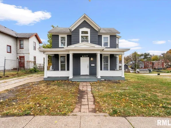 407 E 14th St, Davenport, IA 52803