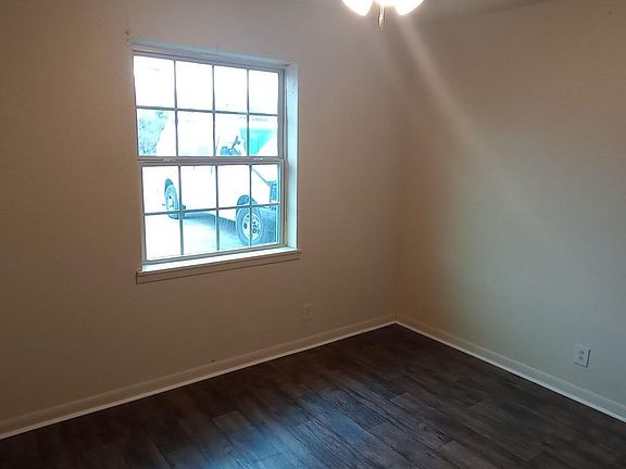 4th image of 1410 N Mary St APT 2