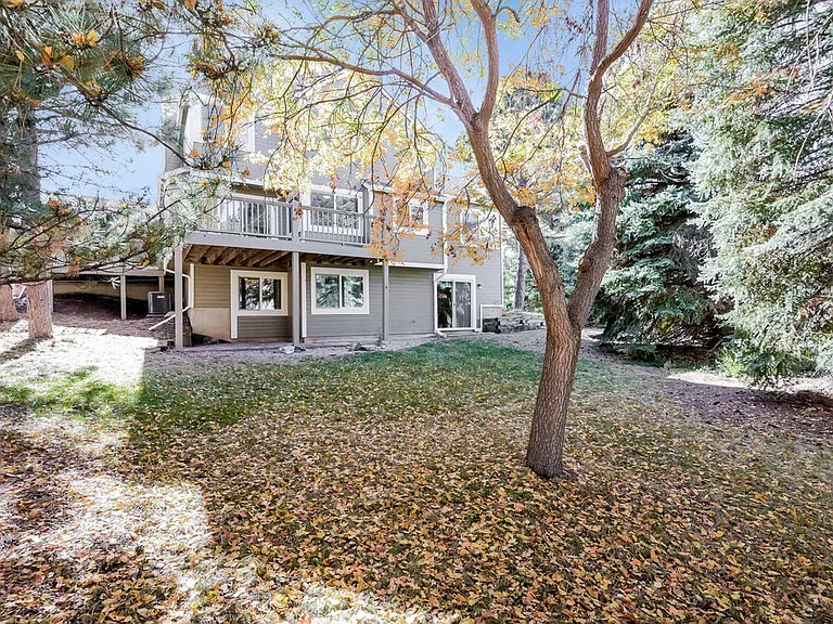 7918 Berkshire Ln — Photo 17
