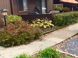 215 E Jolly Rd APT G3, Lansing, MI 48910