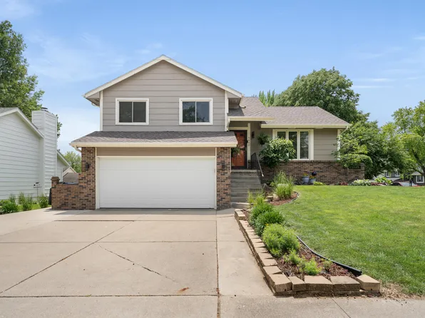 9640 Quail Run, Urbandale, IA 50322