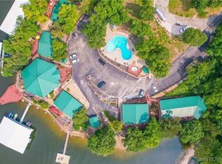 133 Polar Bear Cir #21, Lake Ozark, MO 65049