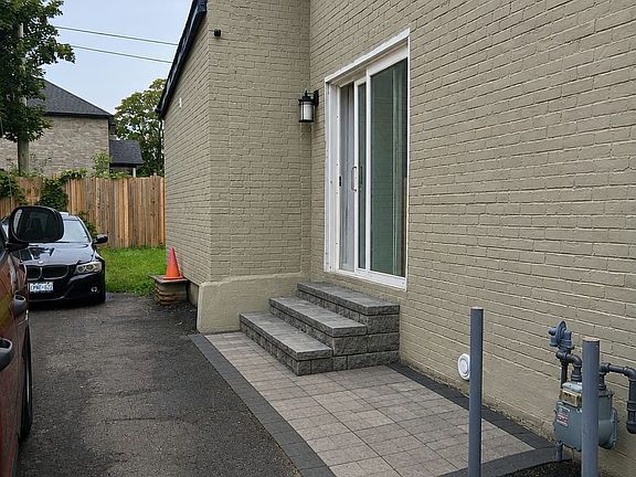 2nd image of 212 Court St