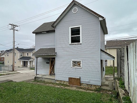 5th image of 1001 Wyoming St