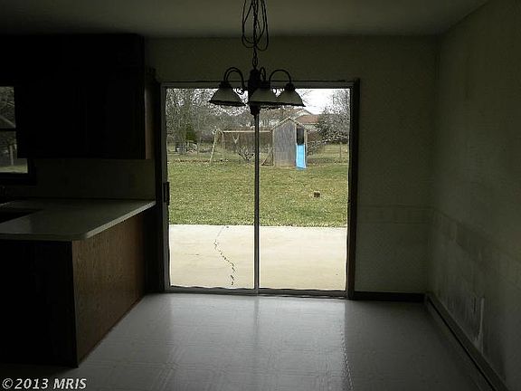 4th image of 1278 Prestons Ln